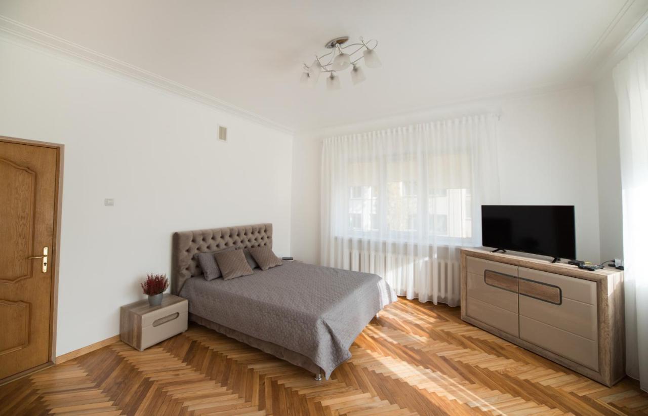 Petro Delux Apartments Center Kaunas Eksteriør billede